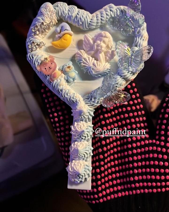 custom decoden handheld heart shaped mirror